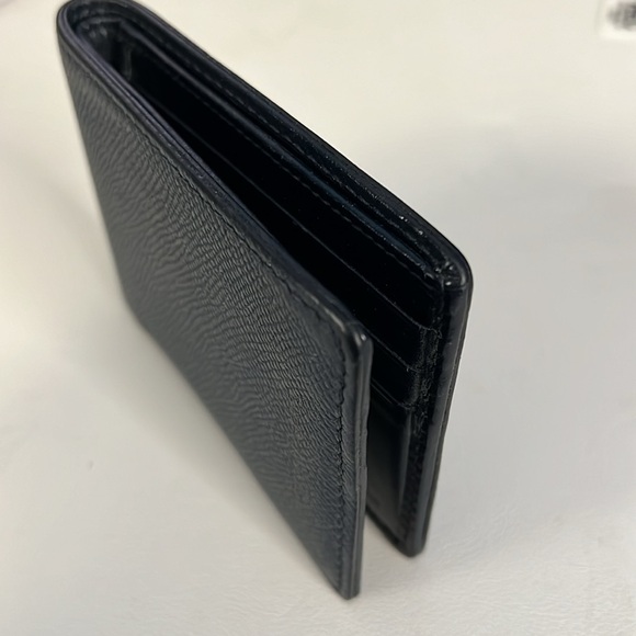 Authentic Burberry Leather Wallet - Picture 7 of 11